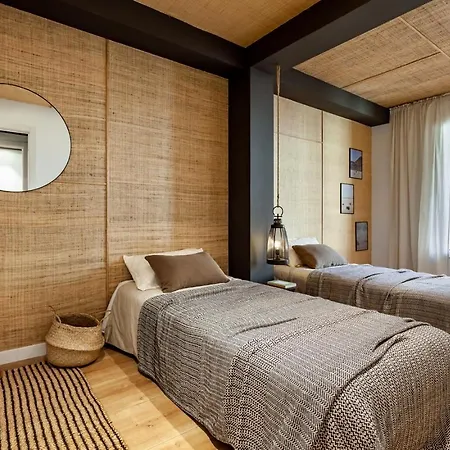 Apartman Chalby - 4 Bedrooms In Eixample Esquerra *