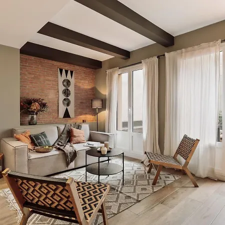 Apartman Chalby - 4 Bedrooms In Eixample Esquerra Barcelona